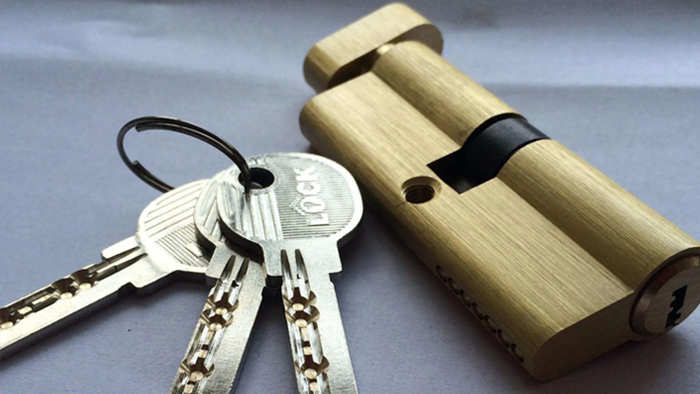 更换锁芯 更换锁芯